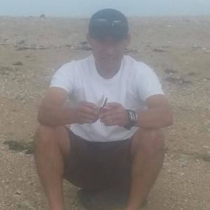 Meet your Posher, Ulises